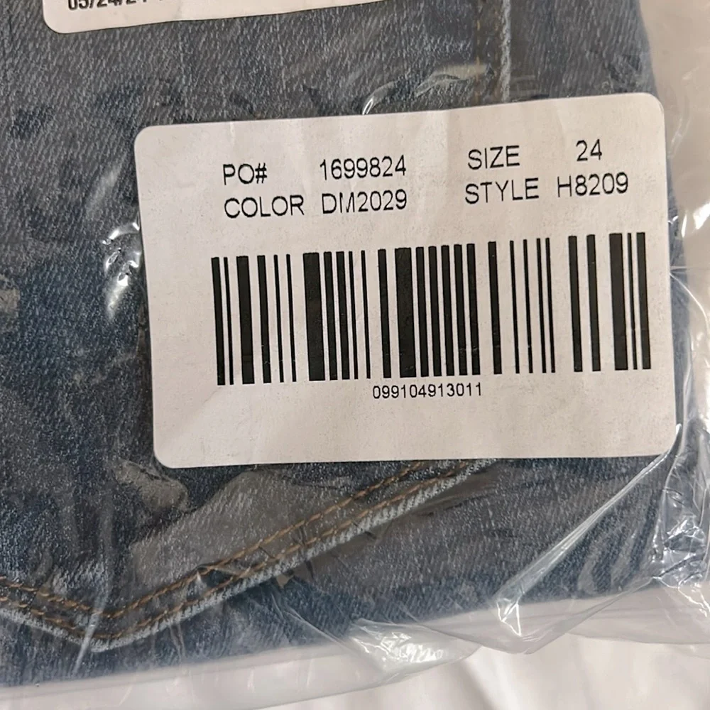 J.Crew Curvy Toothpick Jean in Dryden Wash Size 24